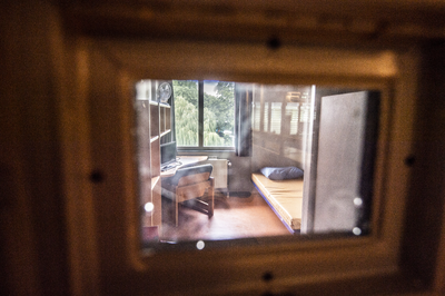 910799 Interieur van het Pieter Baan Centrum (Gansstraat 170) te Utrecht op de dag voor de verhuizing naar Almere: ...